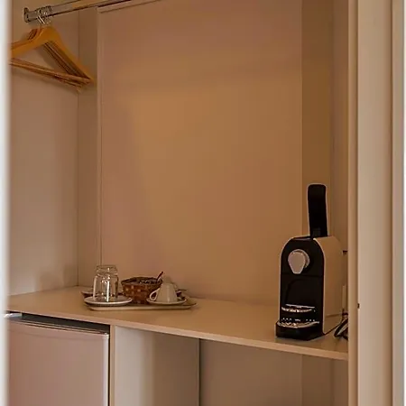 Отель Amanthos Living Nyon Etoy