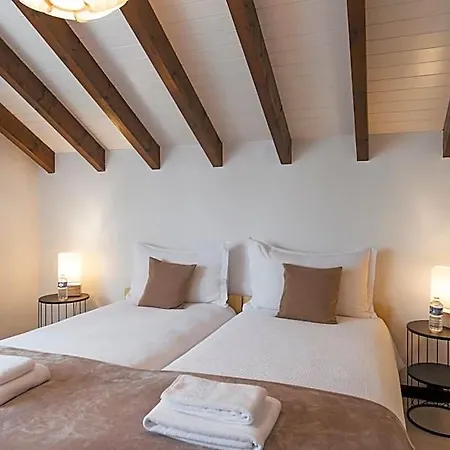 Отель Amanthos Living Nyon 3*